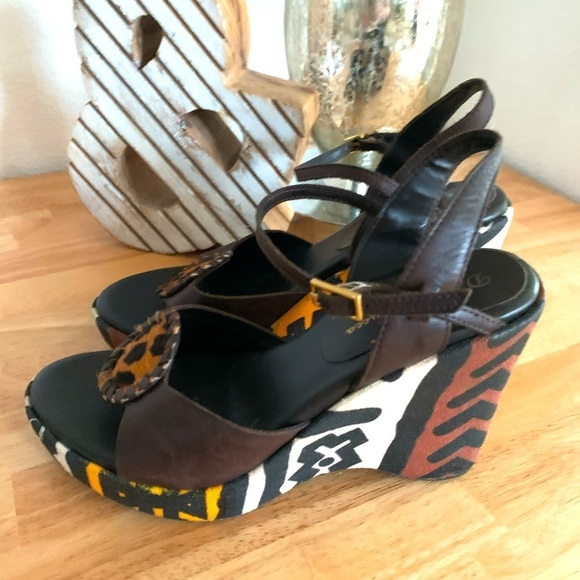 DIEGO DI  LUCCA Platform Wedge Heel Sandals Brown Tribal Ethnic Painted Size 6 - Picture 1 of 7